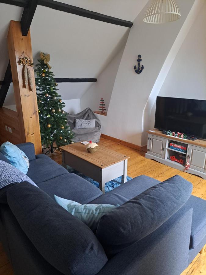 Apartmán Harbour Loft! Newly Refurbished 3 Bed Flat! Burry Port Exteriér fotografie